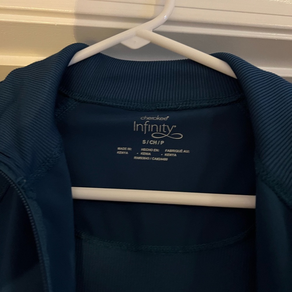 Cherokee Infinity Scrub Jacket - Picture 2 of 2